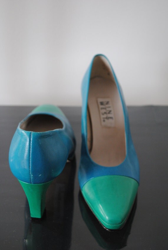Vintage Turquoise NINE WEST Platform Shoes by VintageFrisson