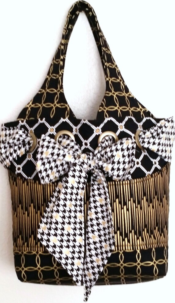 Items similar to TOTES, PURSES on Etsy