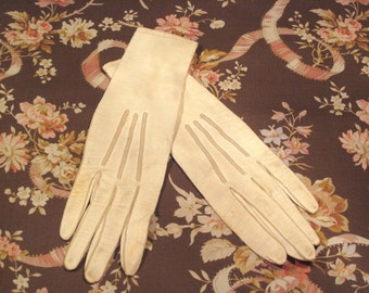 Vintage Gloves French Kid Cream Leather