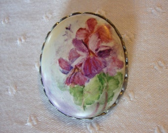 Large oval brooch hand painted flowers