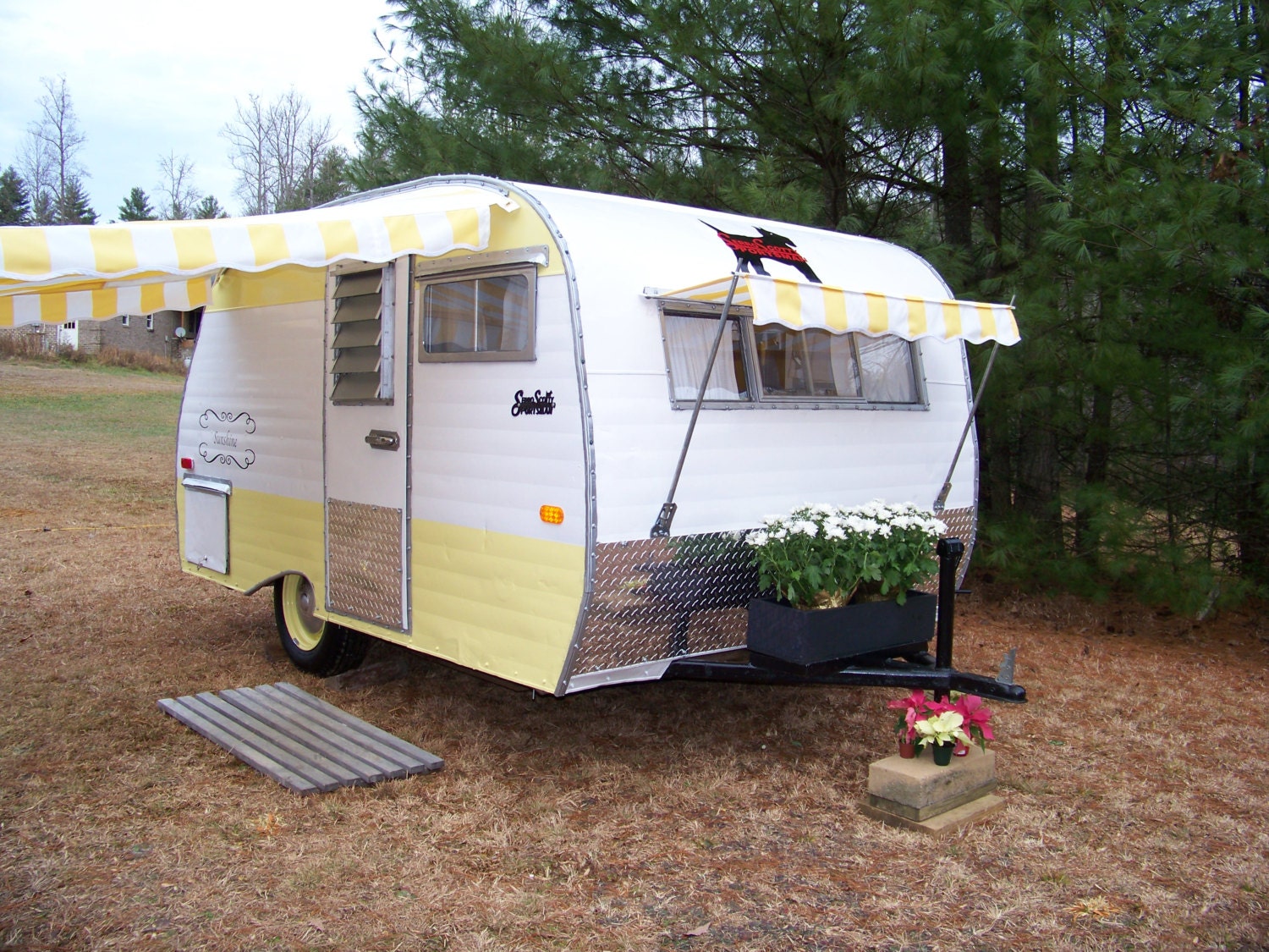 Vintage Camper Awning Free Cum Fiesta