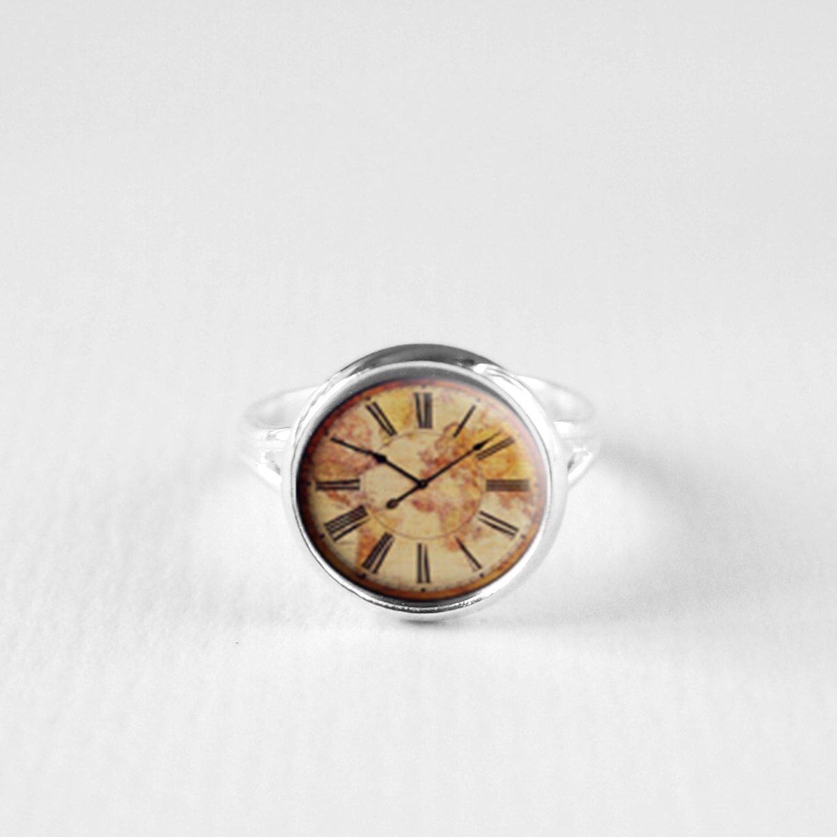 Retro Clock Ring, Vintage Steampunk Jewelry, Novelty Ring, Girlfriend Gift, Best Friend Gift, Statement Ring, R098