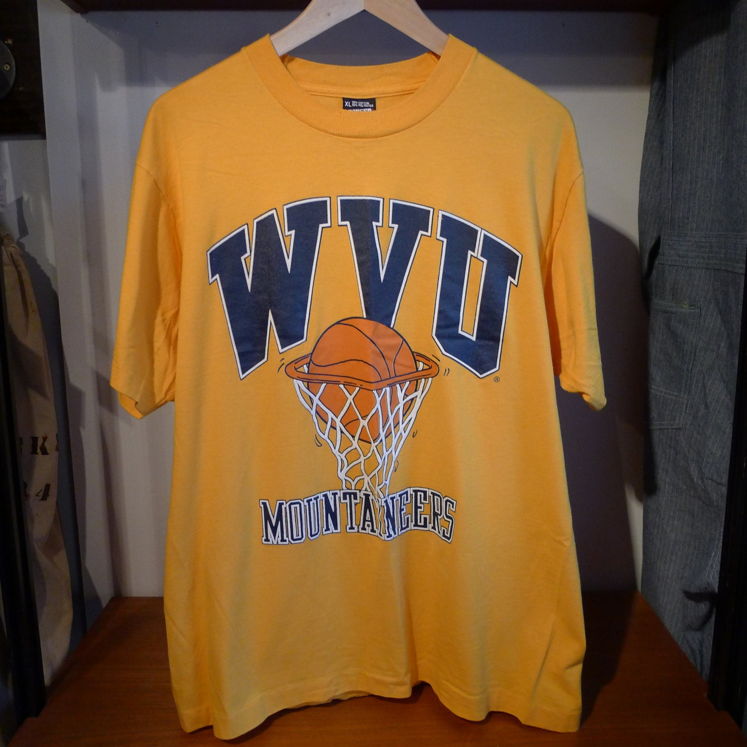 Vintage WVU MOUNTAINEERS Shirt West Virginia University