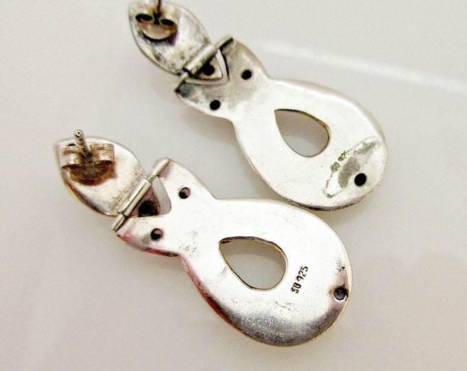 Sterling Silver Earrings - door Knob dangle - Oval swirl pierced earrings