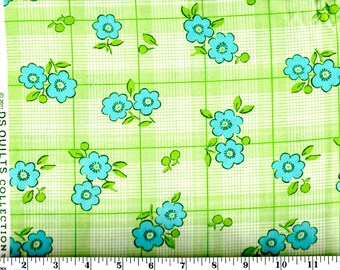 1 Yard, DS Quilts for Fabric Traditions Blue Flowers on Plaid