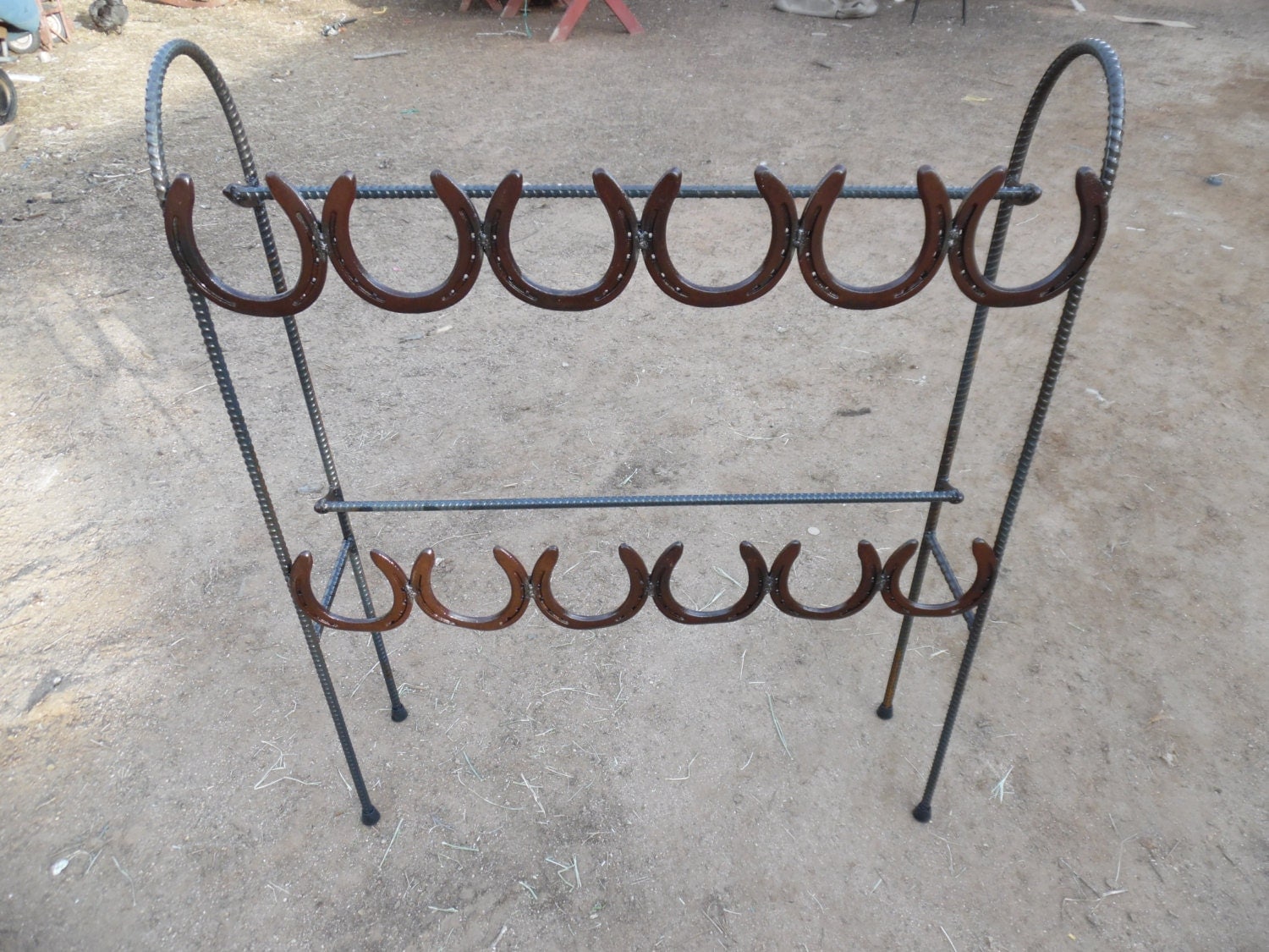 Horseshoe boot rack/6 pair