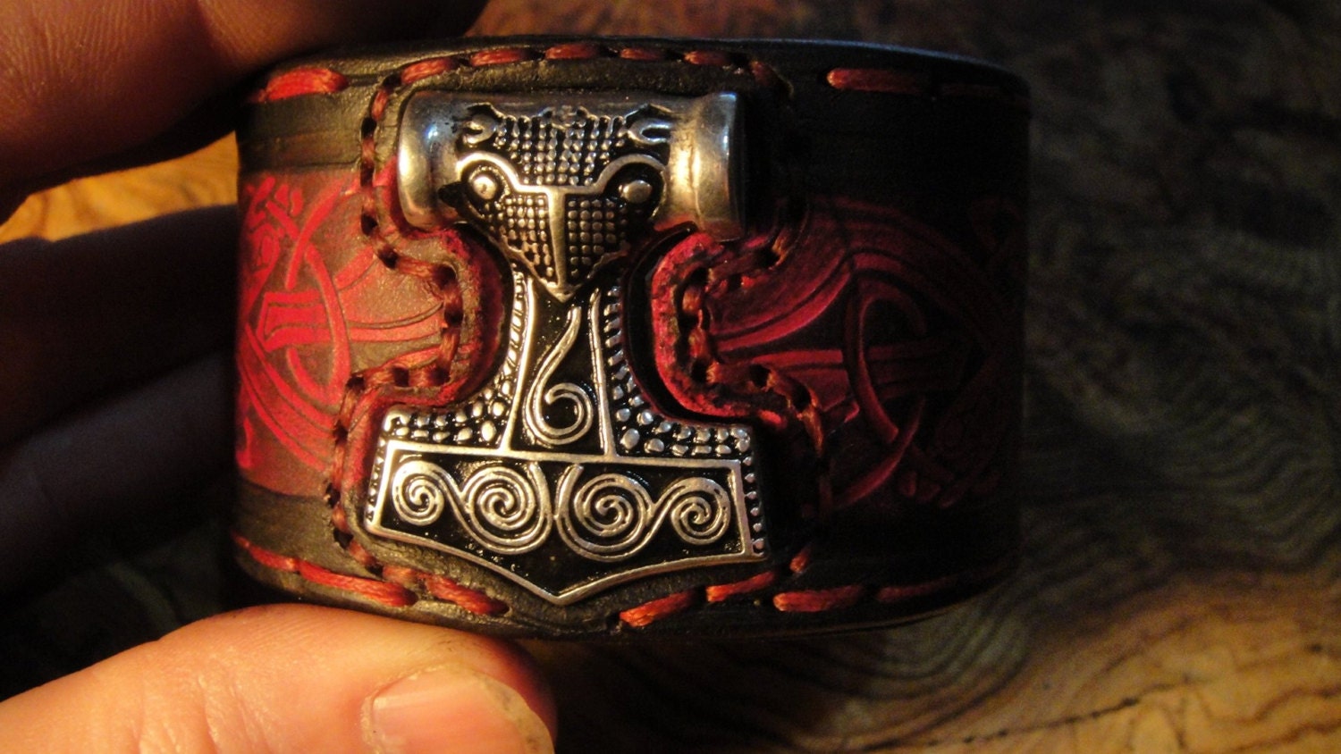 Viking Mjolnir Thors Hammer Leather cuff