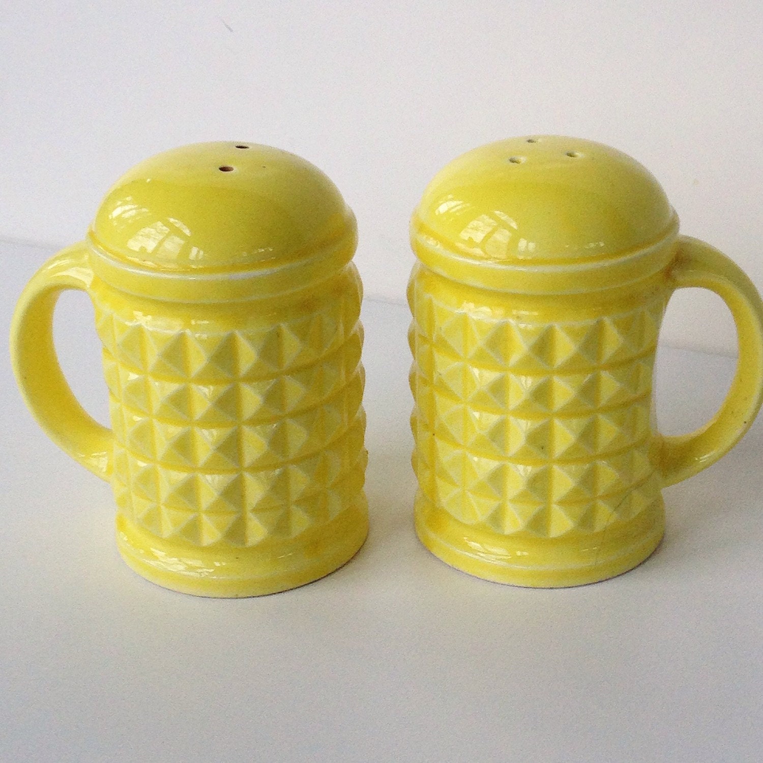 Lemon yellow salt pepper shakers mini