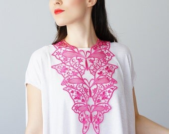 30% Inspiration Pink Necklace Venise Lace Necklace Lace Jewelry Bib Necklace Statement Necklace Body Jewelry Gift/ FIORDI
