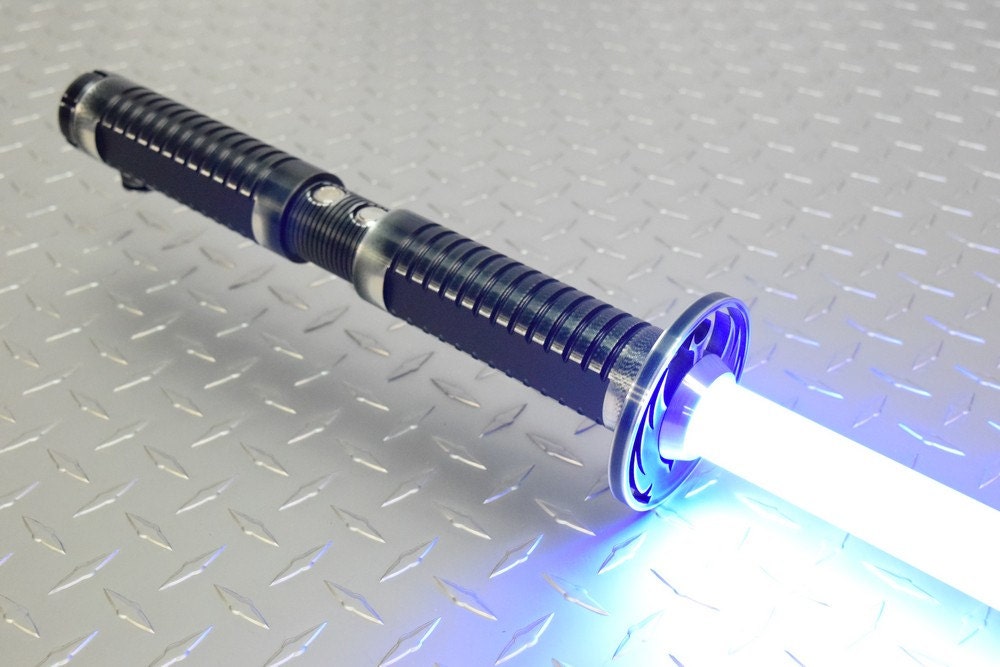 Star wars световые мечи ситхов. Star wars световой меч lightsaber. Kanan jarrus lightsaber. Star wars джедайский меч. Синий световой меч.