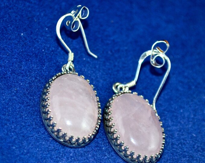 Rose Quartz Earrings, 18x13mm Oval, Natural, Set in Sterling Silver E715