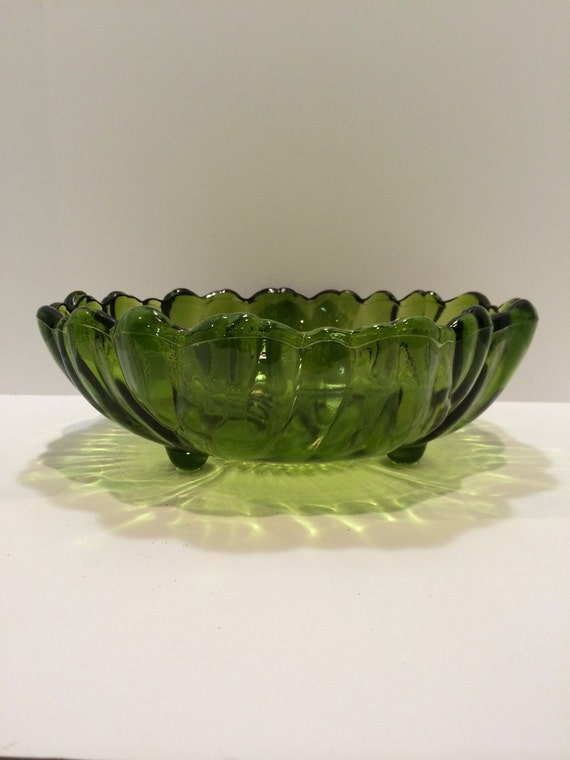 Vintage Avocado Green Glass Serving Bowl