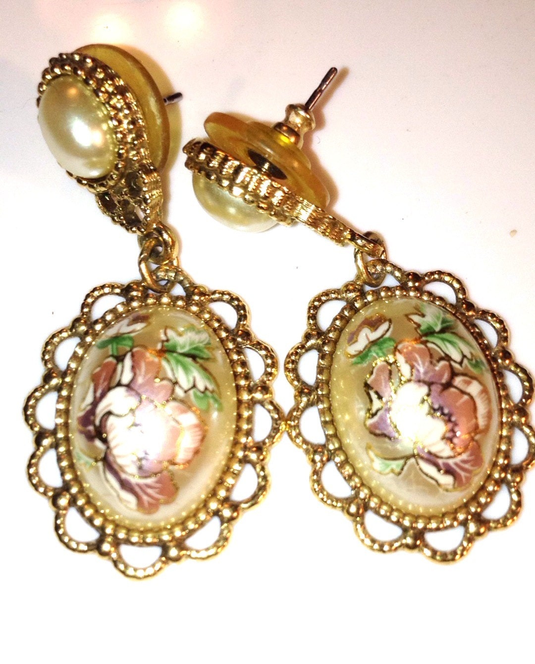 Vintage Jewelry 1928 Jewelry Company Flower Earrings From