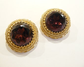 Beautiful Vintage Amethyst Purple Rhinestone Clip Earrings