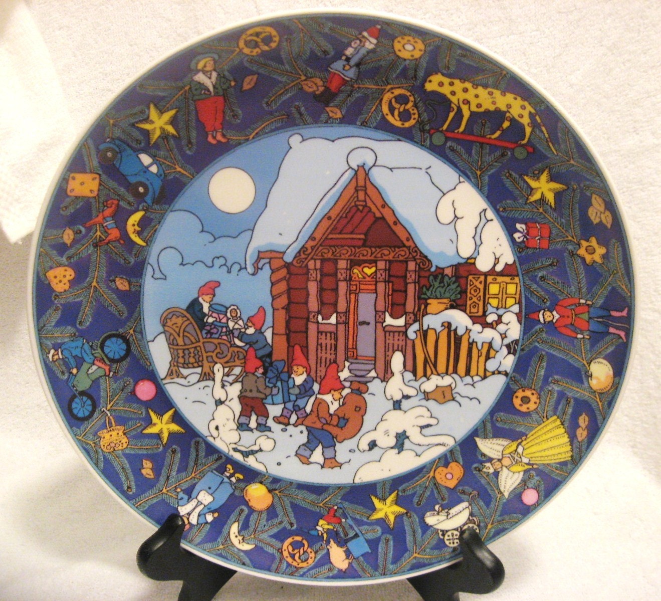 VILLEROY BOCH CHRISTMAS in Europe Plate Scandinavia 11 by Jimmtyre