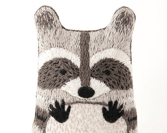 Raccoon - Embroidery Kit