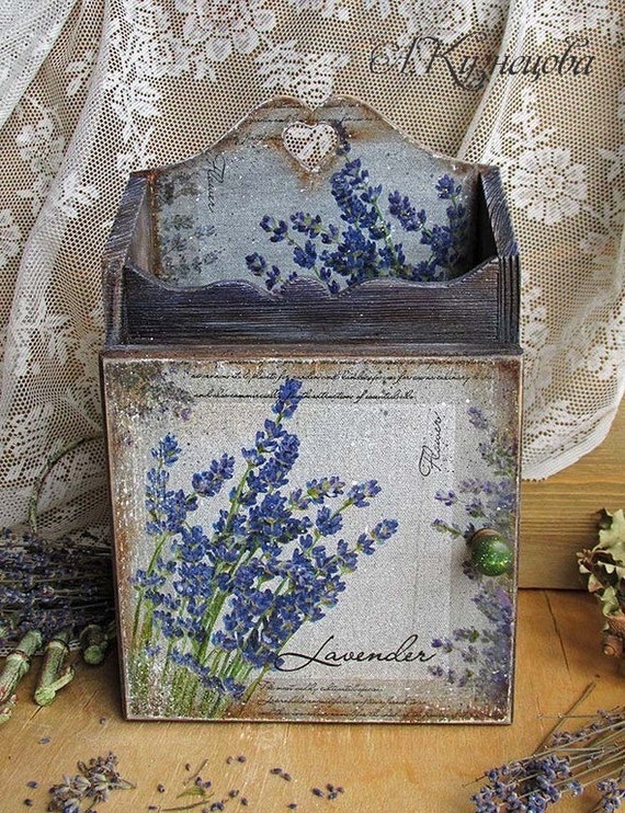 Items similar to Vintage style Key Box Wall key holder Wooden Key Box