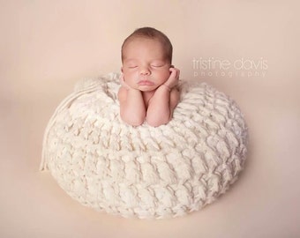 Newborn Posing Basket, Posing Bowl, newborn photography props, newborn crochet, newborn photography, studio props, crochet basket