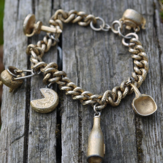 Vintage gold charm bracelet 80s by GipsieLux on Etsy