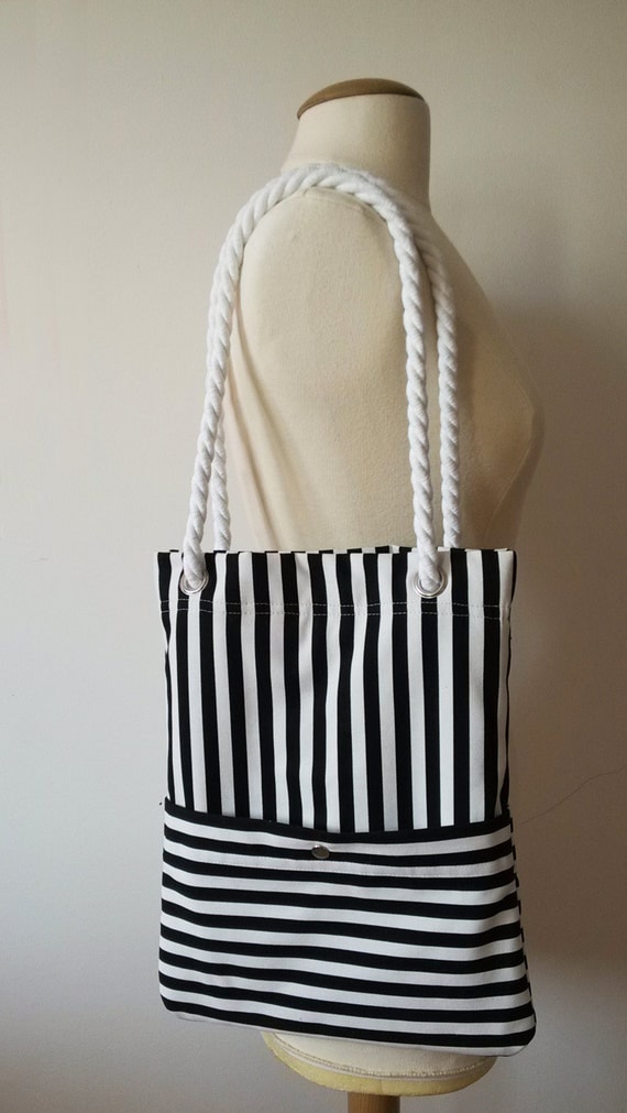 Stripes tote bag / black and white / totes / canvas / by yaysales