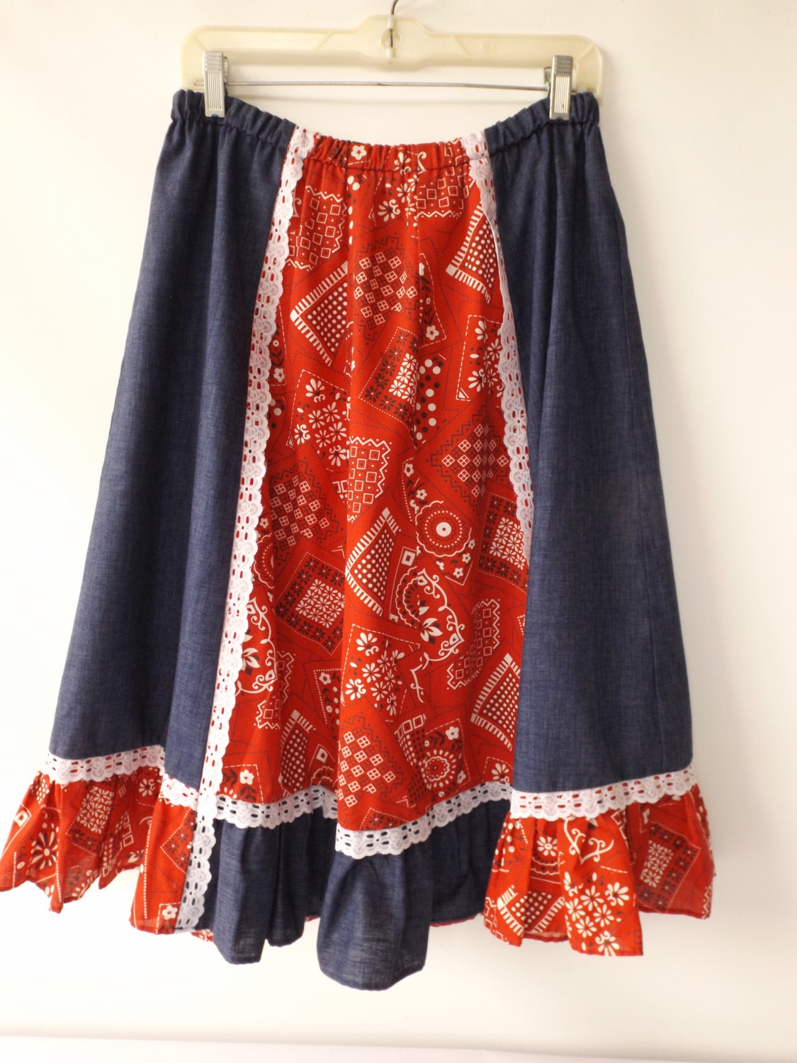 Vintage Skirt/ Ladies/ Women/ Red Bandana/ Circle Skirt/