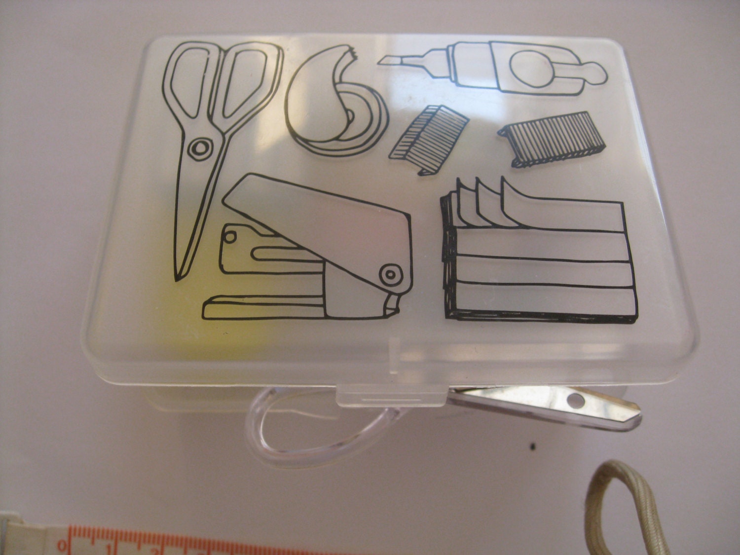 Mini set of office supplies from Paperplas on Etsy Studio