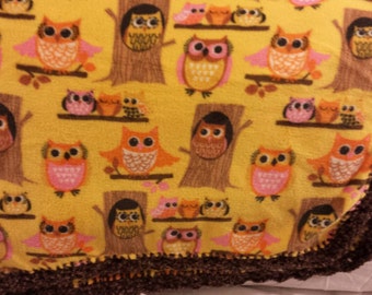 Playful Owls Quilted Blanket NCU0VL147 main image 0