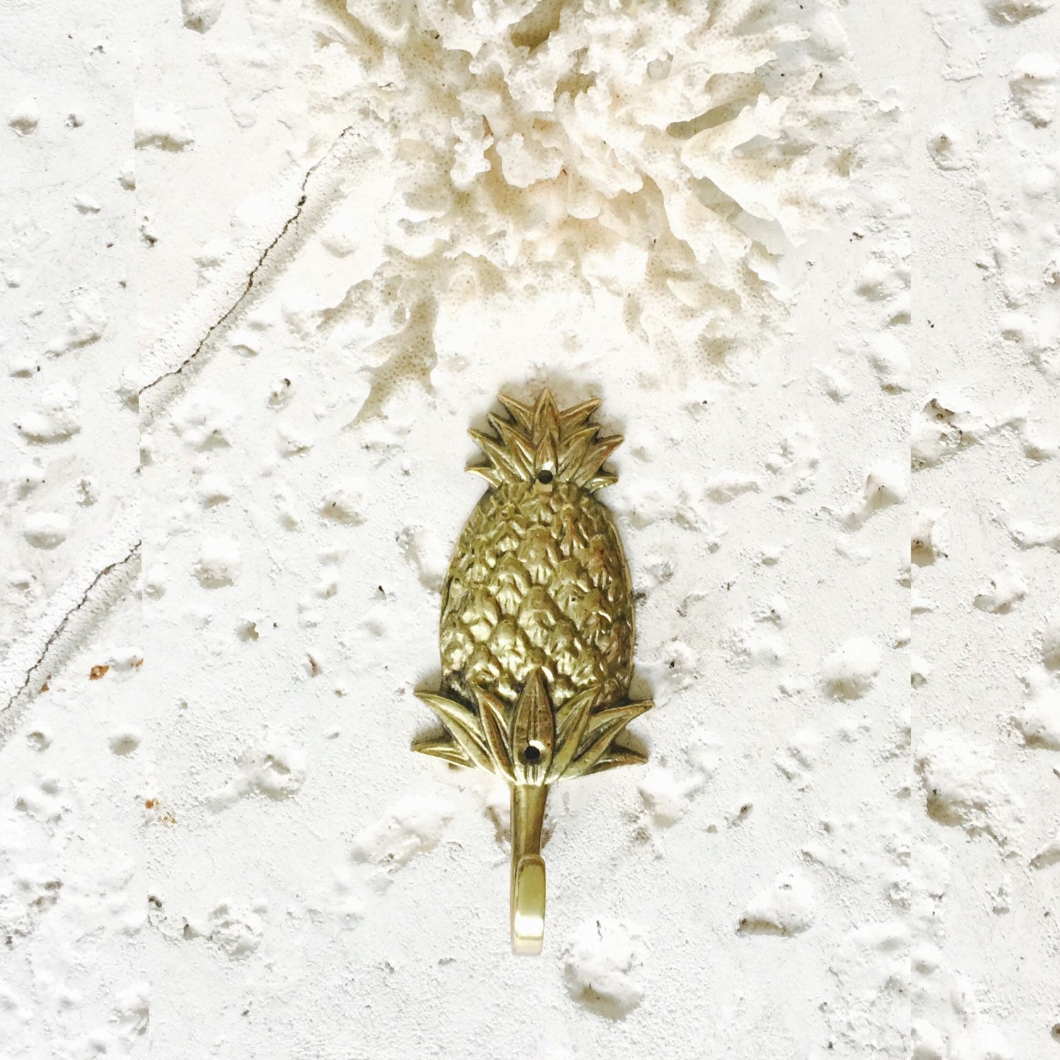 Golden Pineapple Wall Hook
