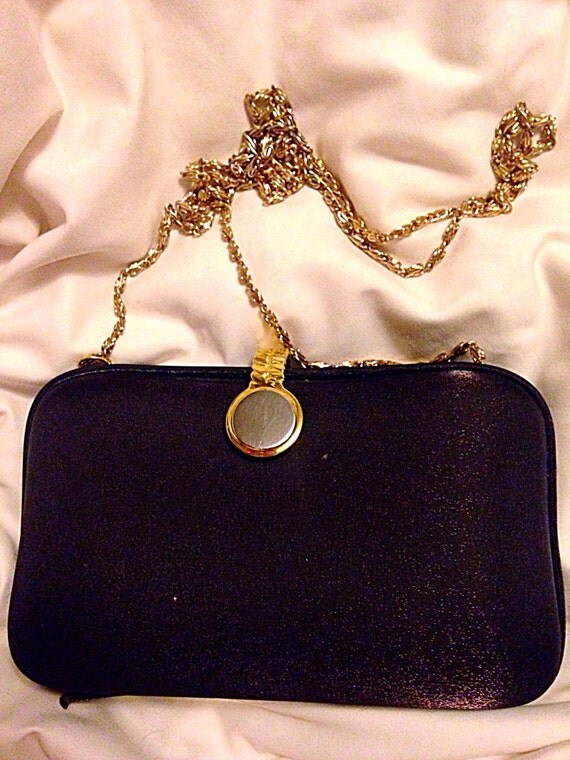 Vintage Farnell Paris hard shell purse