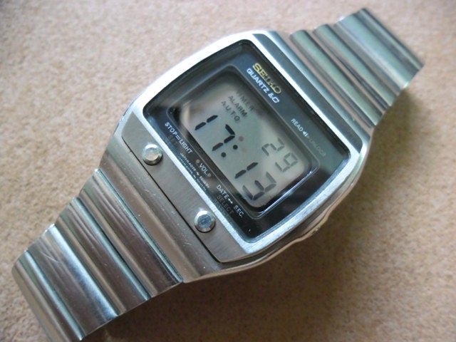 digital lcd watch
