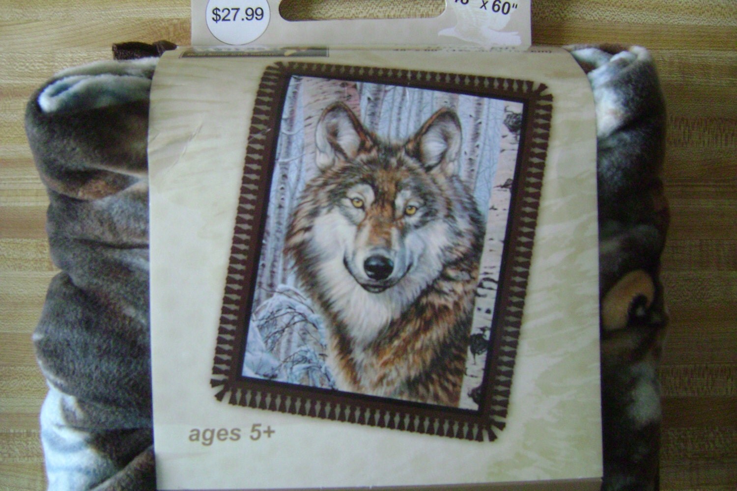 Wolf No Sew Fleece Throw Kit