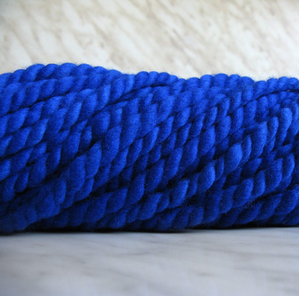 Extra chunky / bulky merino wool yarn Royal BLUE Gulliver 3.5