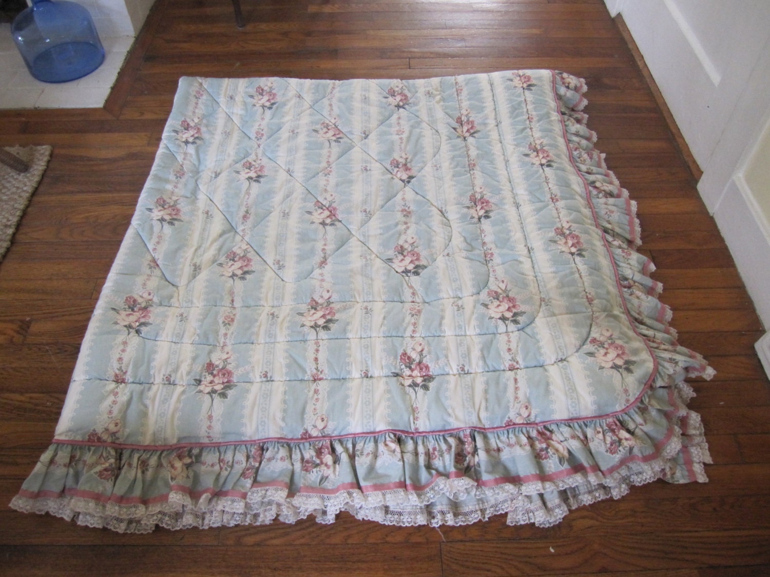 Shabby Chic Croscill Queen Size Comforter by TheMaineMercantile