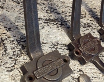 1 x London "Underground" Hat & Coat Hook