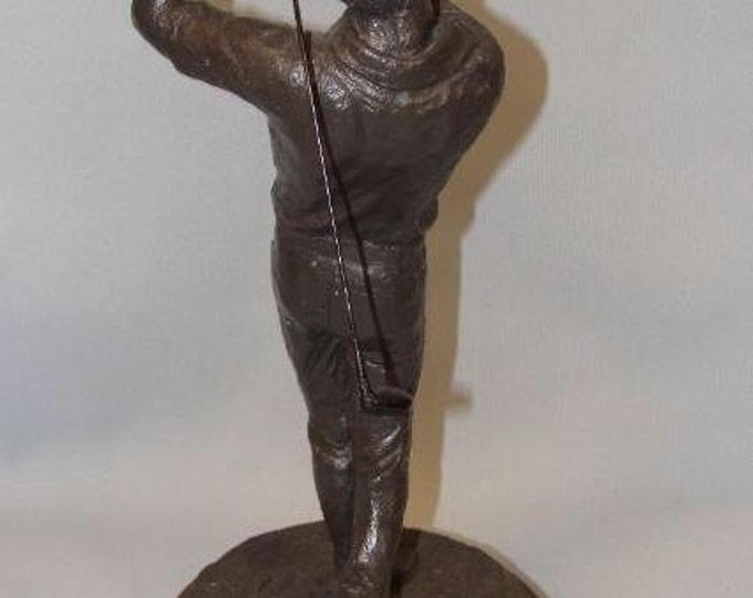 Storewide 25% Off SALE Vintage Active Golfer Posed in Full Swing on The Back 9 Set in a Lovely Bronze Finish Perfect For Your Avid Golf Enth