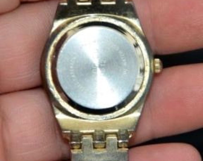 Storewide 25% Off SALE Vintage Ladies Novelle Quartz Brushed Gold Tone Diamond Bezel Watch Featuring Original Snap Clasp Band