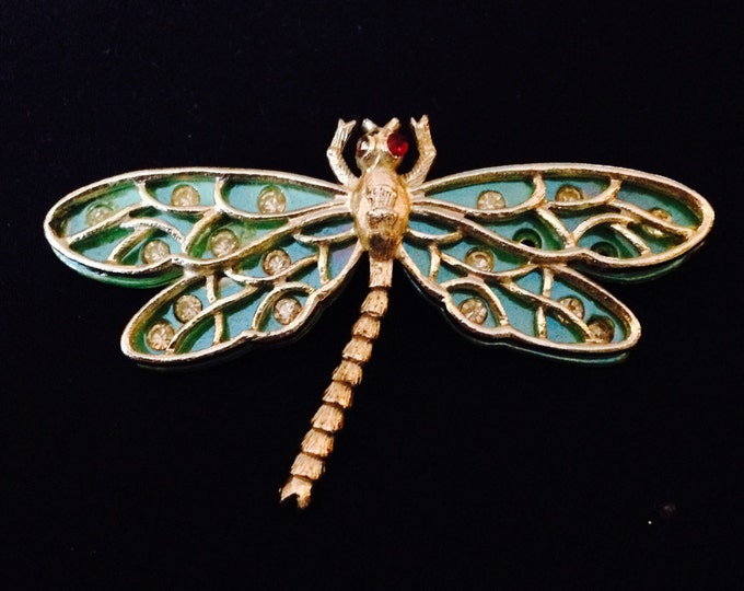 Storewide 25% Off SALE Vintage Silver Tone Emerald Green Stained Glass Style Dragonfly Brooch Featuring Clear Rhinestone Embellishments Desi Storewide 25% Off SALE Vintage Silver Tone Emerald Green Stained Glass Style Dragonfly Brooch Featuring Clear Rhinestone Embellishments Desi