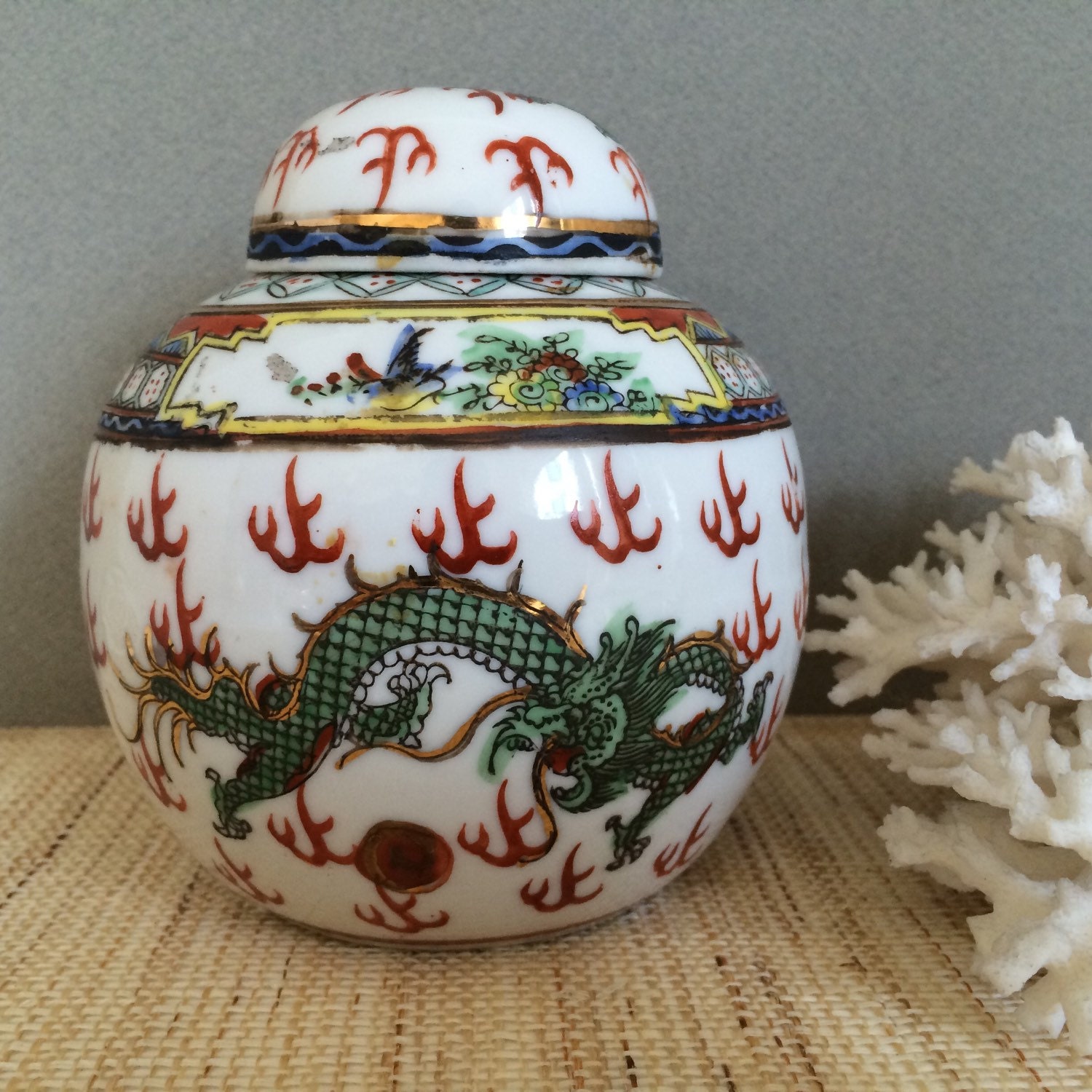 Vintage ginger jar vintage dragon ginger jar vintage tea