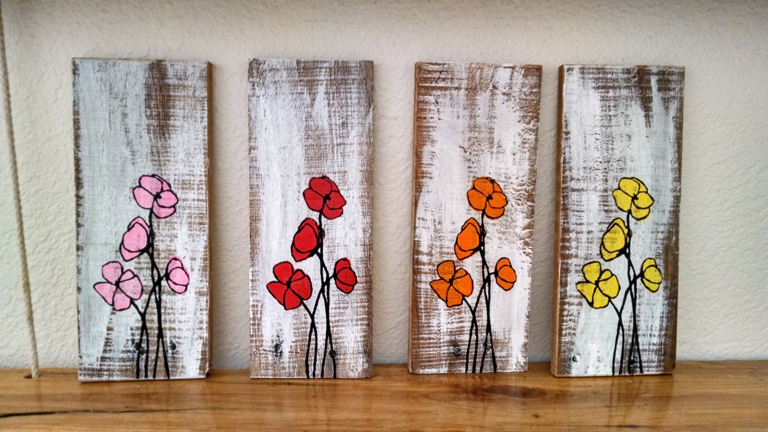 Hand painted poppy flower pallet board art Wall Hanging Wood