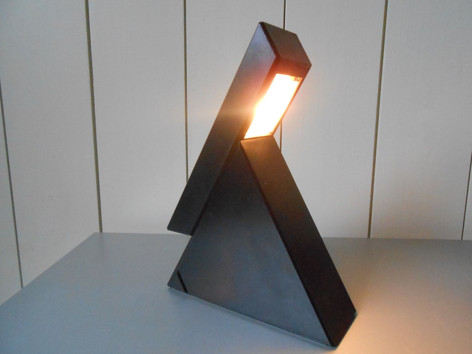 Lampada da tavolo vintage design italiano. di franzsfavorites Kartell lampadari disegno