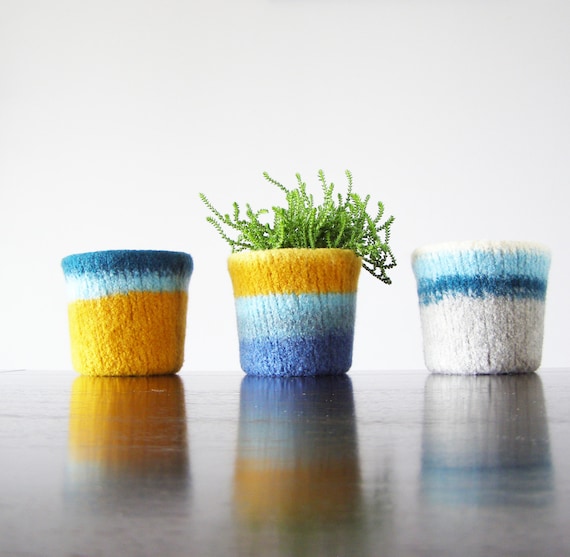 felted planter - choose your own color combination - custom colors - gifts for Mother's day, teacher gifts - spring table decor