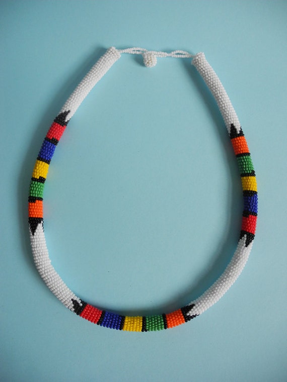 Traditional Zulu Necklace white by noushprojects on Etsy