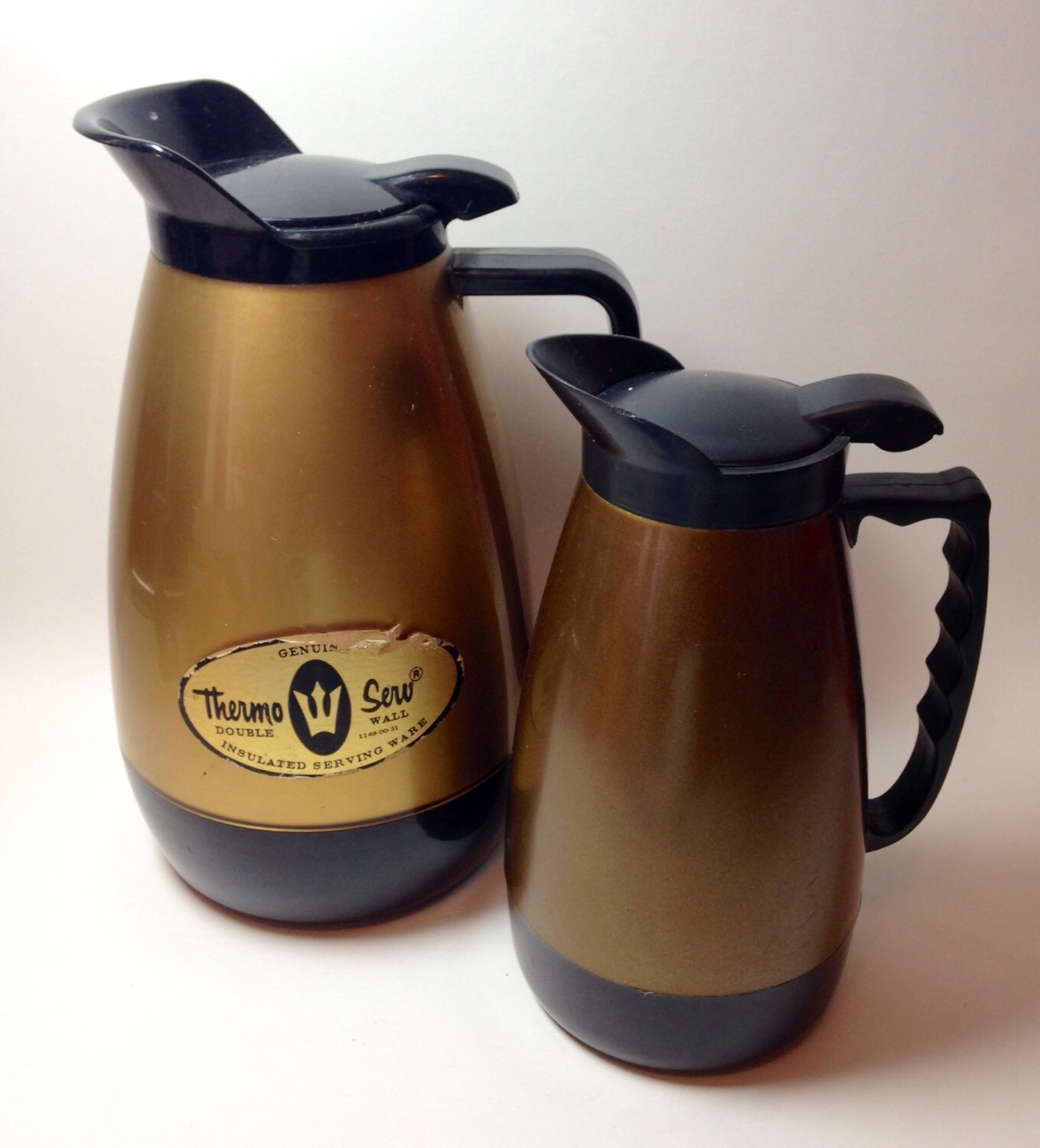 1960’s coffee carafe thermo serve west bend insulated serving ware