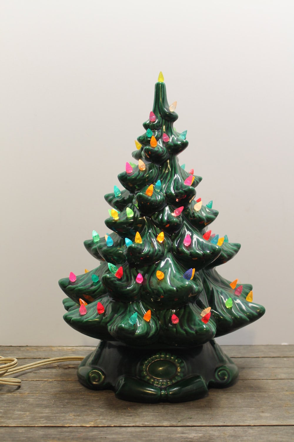 Vintage Musical Lighted Ceramic Christmas Tree // 17