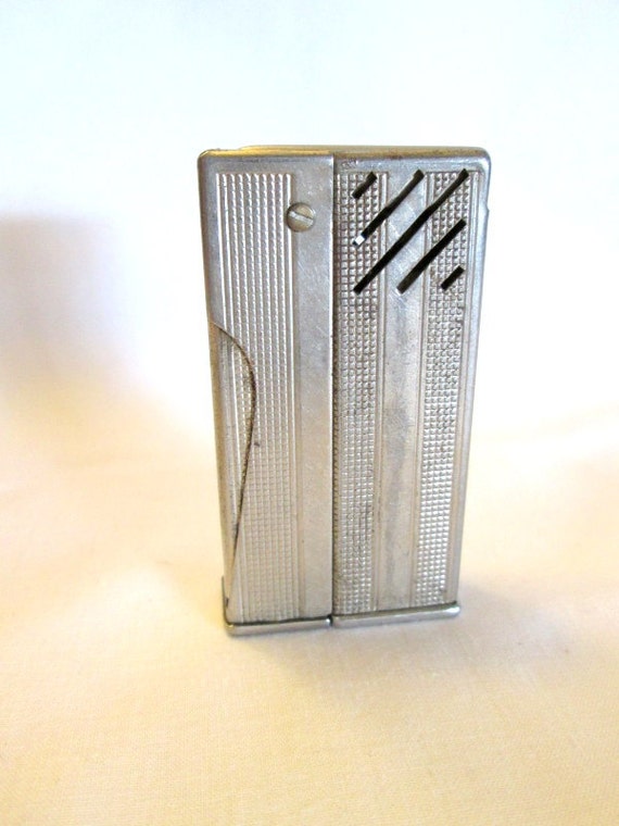 Vintage Karat 99 Lighter Marked Made In Austria Patent Pend