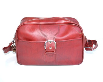 Vintage Overnight Bag Weekender Bag 70s Duffle Bag Carry On Bag Red Luggage Red Sears Bag Retro Sears Luggage Bag