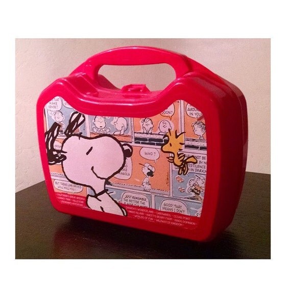 Vintage Red Snoopy Peanuts Lunch Box Whirley by TaylorJewel