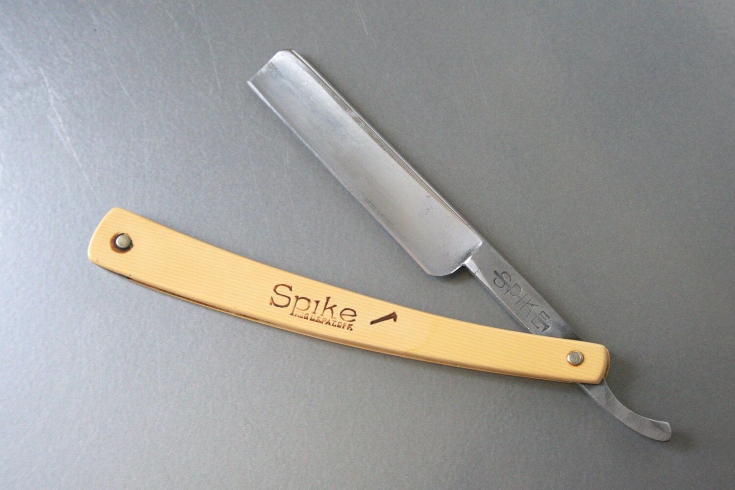 Antique Spike Straight Razor / Union Cutlery Co. Olean NY