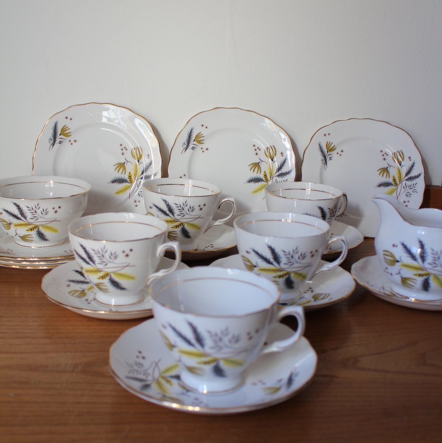 Colclough bone china tea set 18 pieces yellow / grey