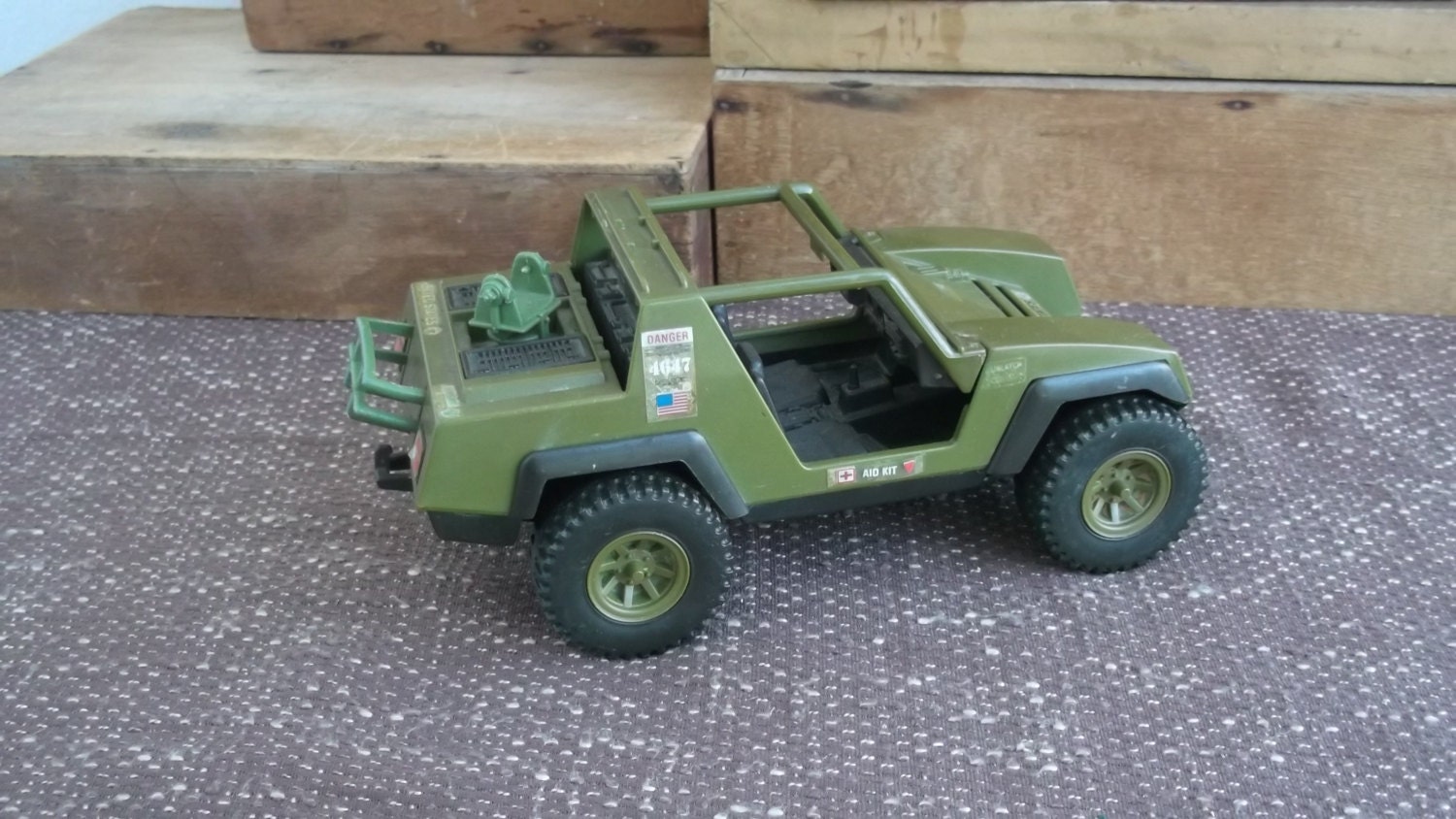 GI JOE 1982 VAMP jeep Vehicle toy by hasbro by pompastoycollection